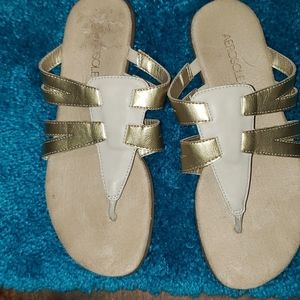 Aerosols sandles